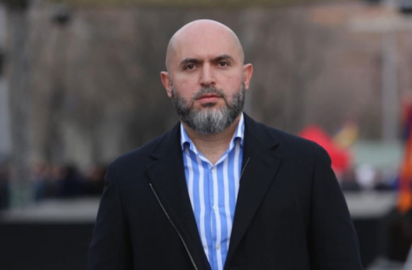 Արմեն Աշոտյանը ձերբակալվել է 24 ժամով, մեղադրանքը լրացվել է․ փաստաբան (տեսանյութ)